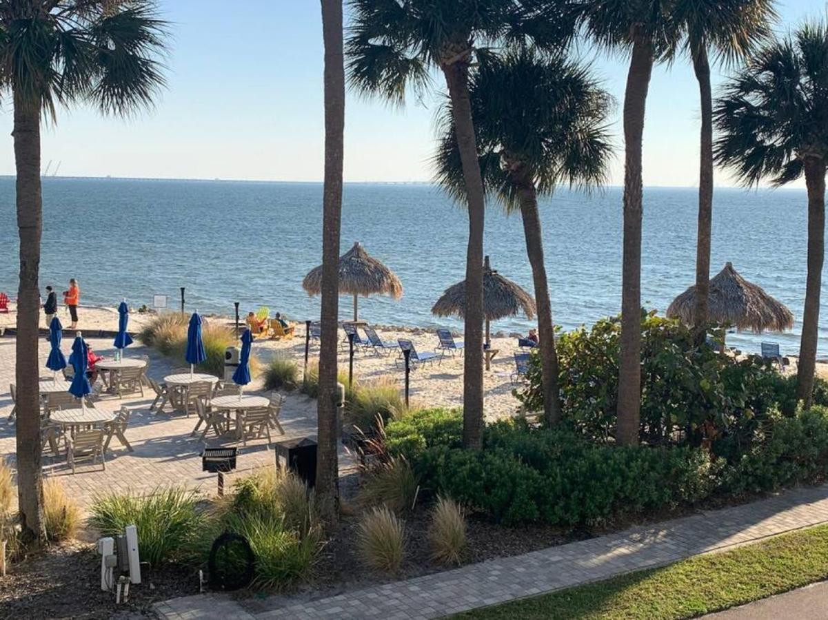 Bay Views From Your Balcony Beach Resort Тампа Екстериор снимка